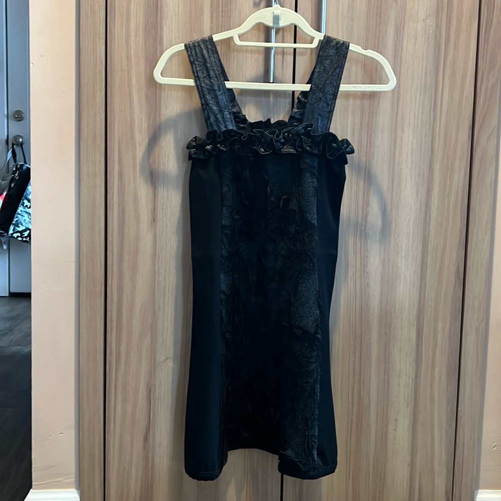 Save the queen size small dress